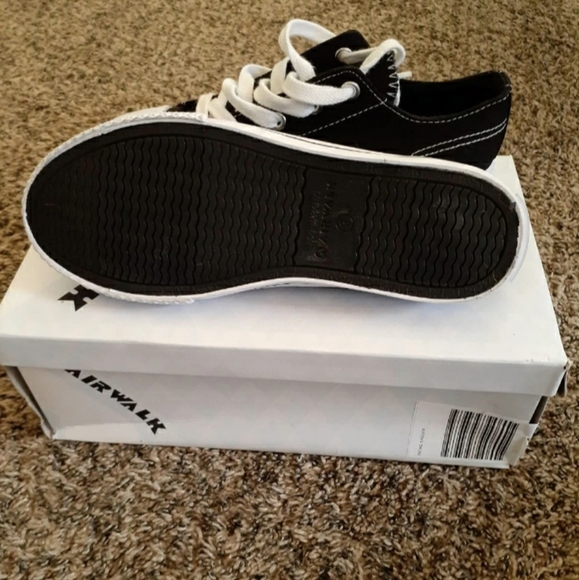 Airwalk sneakers - Picture 5 of 5